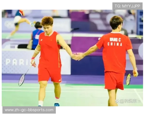 羽毛球男双假球 羽毛球男双假球